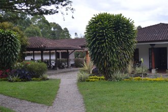 Sede Campestre "El Aljibe"