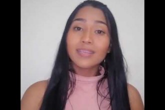 Embedded thumbnail for COVIDA, una máquina para esterilizar los elementos de trabajo de quienes laboran en el sector Salud.