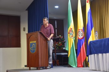 III jornada del Día del Contador en Uniautónoma: Marx, Economía e Historia Política