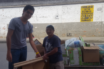 Campaña 'Apadrina un Reciclador'