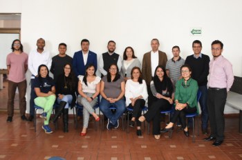 Colciencias en capacitación para docentes Investigadores Uniautónomos