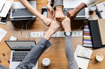 Convocatoria laboral en la Uniautónoma del Cauca