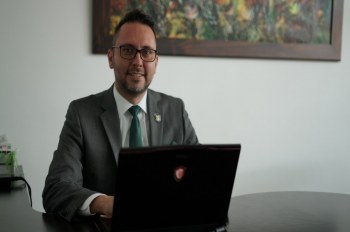 Santiago Muñoz de la Rosa es nuestro, nuevo Vicerrector de Relacionamiento con el Entorno 