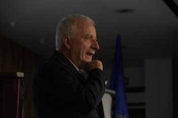 “Estudiar y ser deportista de alto rendimiento es compatible”: Baltazar Medina, presidente del Comité Olímpico Colombiano en la Uniautónoma