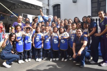 Los Cocineritos Uniautónomos pusieron sabor al Congreso Gastronómico
