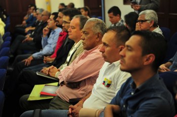 Bienvenida a docentes Uniautónomos