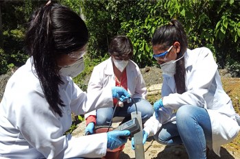 Investigadores Uniautónomos buscan alternativas para tratar aguas residuales de mineras