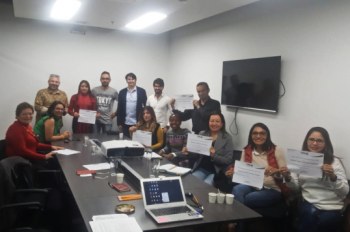 Uniautónoma trabaja en diseño de Instrumentos para el ICFES