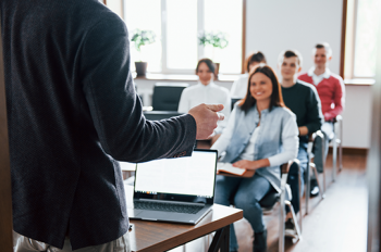 Convocatoria jóvenes investigadores - egresados -