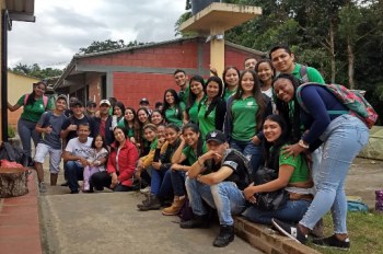 Uniautónomos clasificaron especies vegetales de sendero ecológico