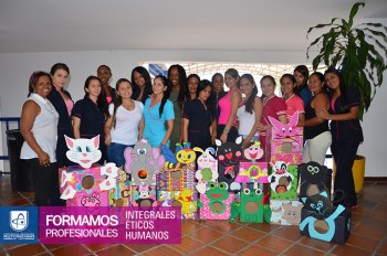 Estudiantes de Licenciatura en Educación para la Primera Infancia.